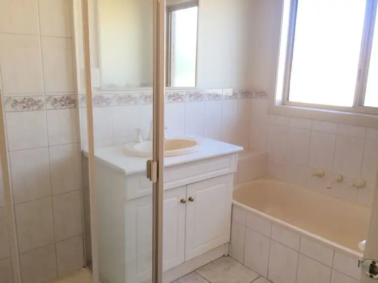 Fourth view of Homely unit listing, 4/11 Neilsen Crescent, Bundoora VIC 3083
