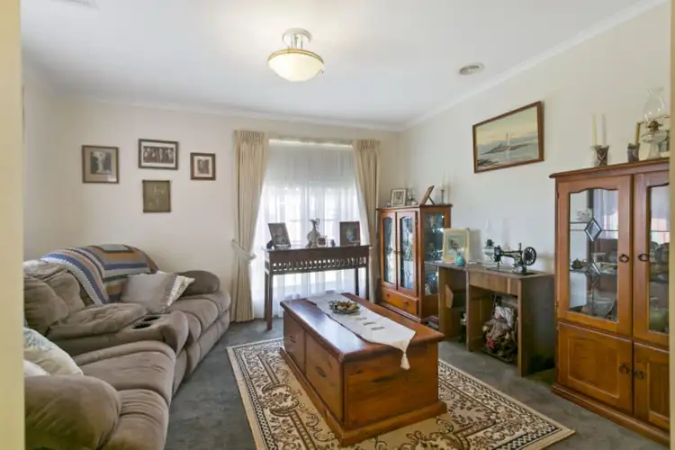 Third view of Homely house listing, 3 Amethyst Close, Skye VIC 3977