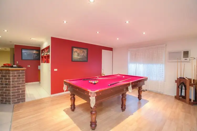 Sixth view of Homely house listing, 2 Maralee Court, Berwick VIC 3806