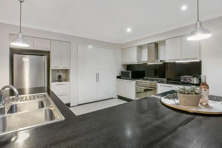 Fourth view of Homely house listing, 9 Lakewood Place, Berwick VIC 3806