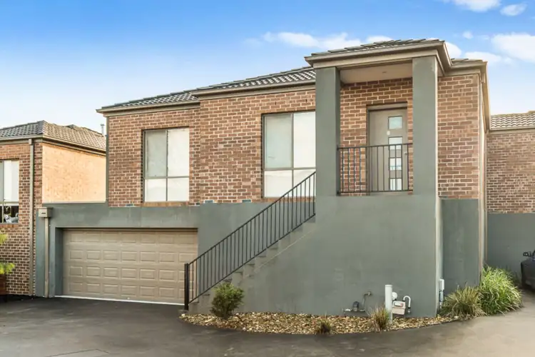 Second view of Homely unit listing, 8/5 Serra Close, Langwarrin VIC 3910