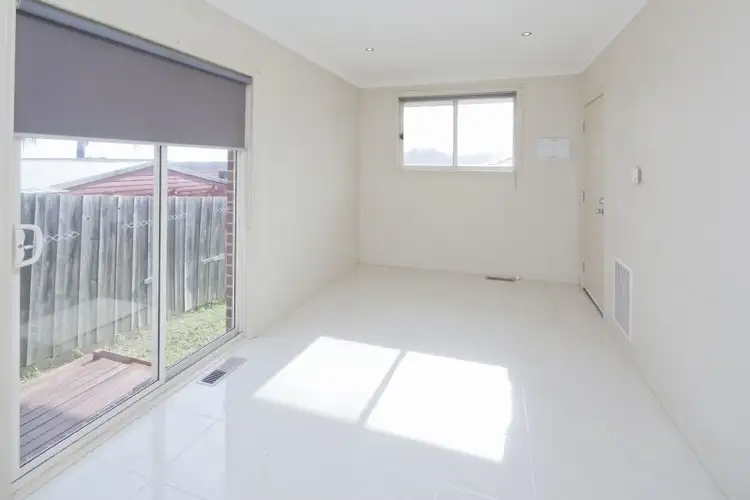 Seventh view of Homely unit listing, 11A Lachlan Drive, Endeavour Hills VIC 3802