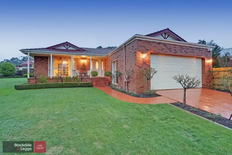 2 Rotherwood Place, Lilydale VIC 3140