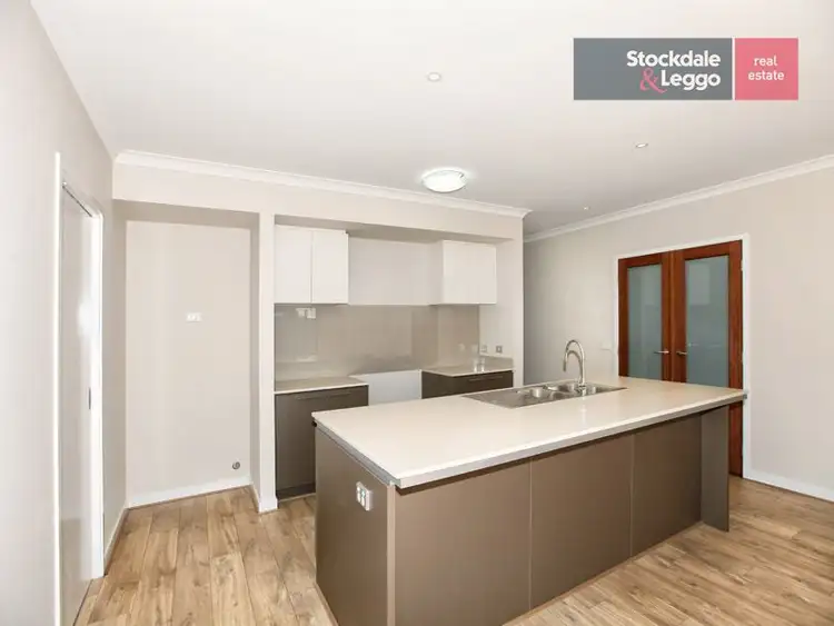 Fifth view of Homely house listing, 22 Perriwinkle Court, Craigieburn VIC 3064