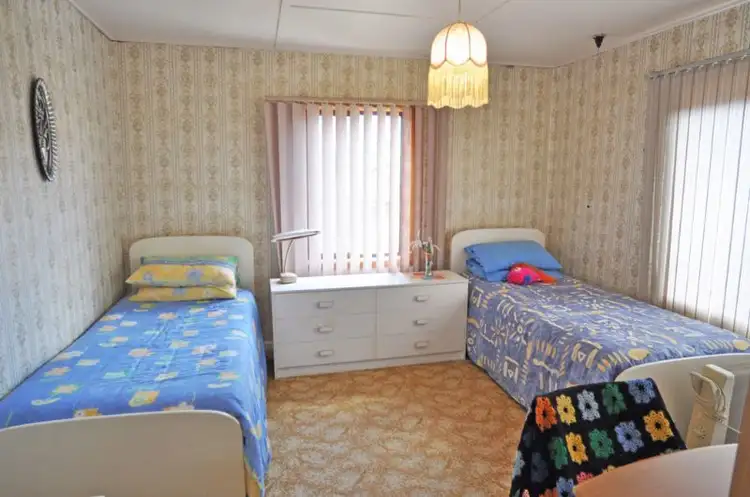 Fifth view of Homely house listing, 4 BRUCE STREET, Inverloch VIC 3996