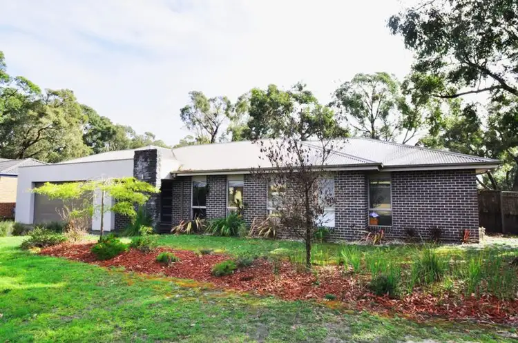 44 Woodland Heath Drive, Inverloch VIC 3996