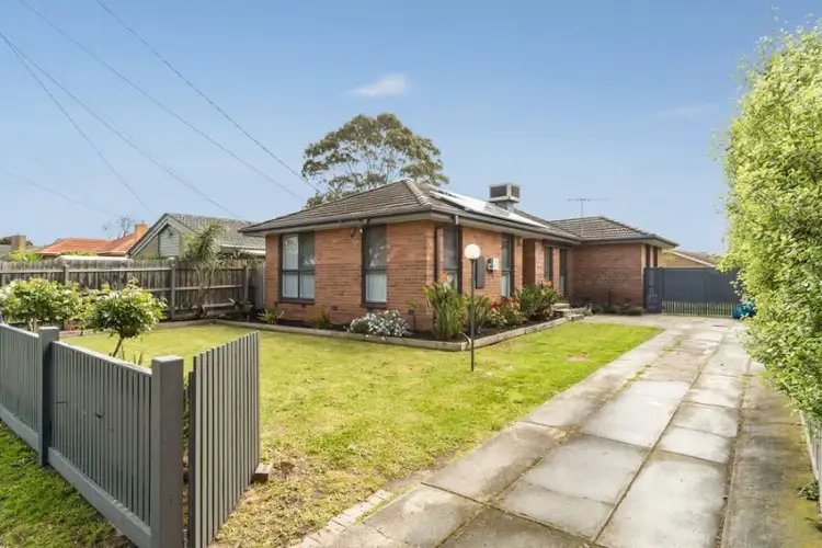 9 Kennedy Avenue, Chelsea Heights VIC 3196