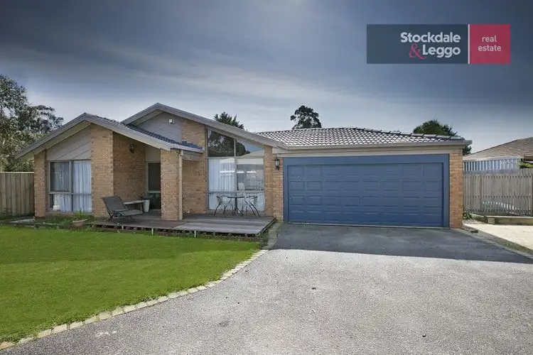 17 Peppercorn Court, Cranbourne North VIC 3977