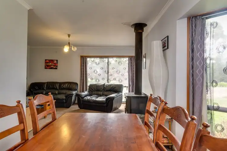Fifth view of Homely house listing, 10 Bell Court, Teesdale VIC 3328