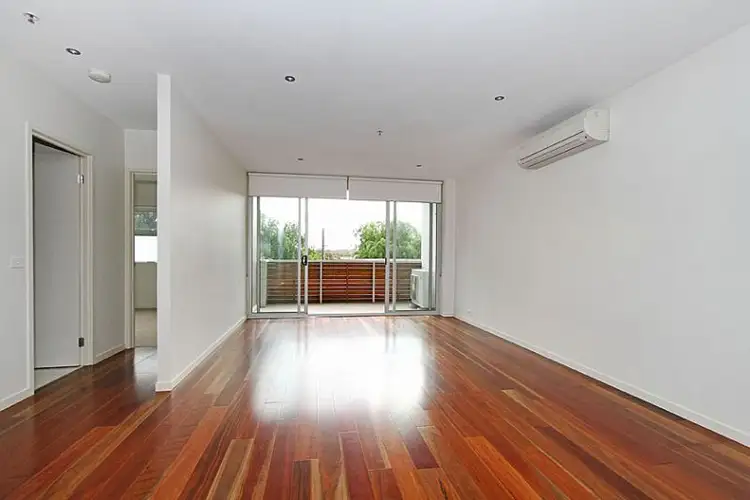 Fifth view of Homely apartment listing, 215/89 Raleigh Street, Essendon VIC 3040