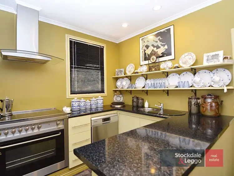 Second view of Homely house listing, 1 Murray Court, Red Cliffs VIC 3496