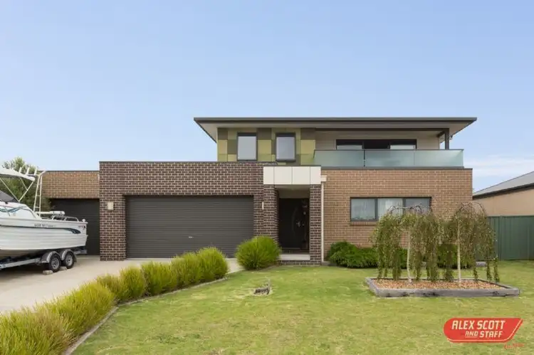 6 CANARY WAY, Wonthaggi VIC 3995