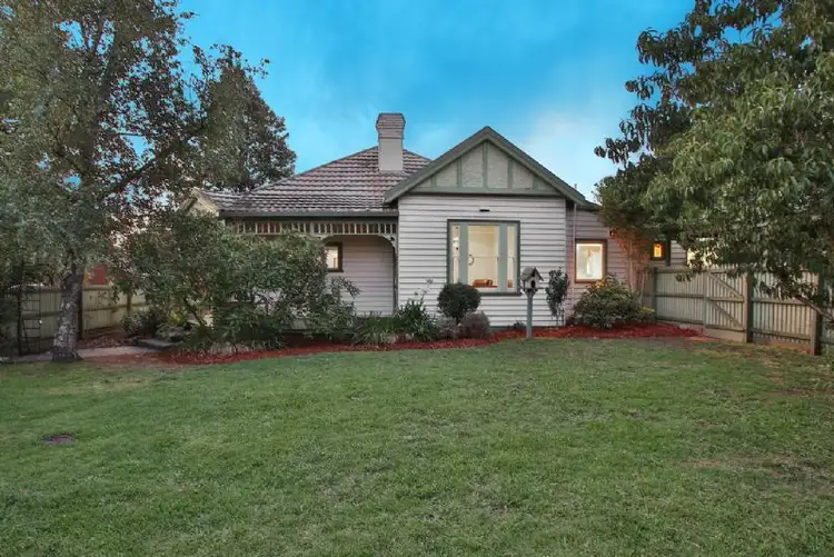 21 Ervin Road, Kilsyth VIC 3137