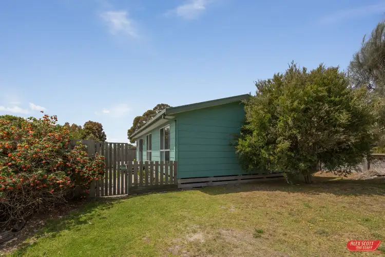 76 MARINE STREET, Cape Paterson VIC 3995