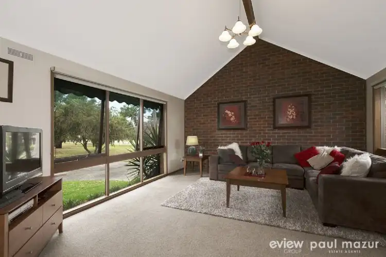 27 Ridder Court, Dingley Village VIC 3172