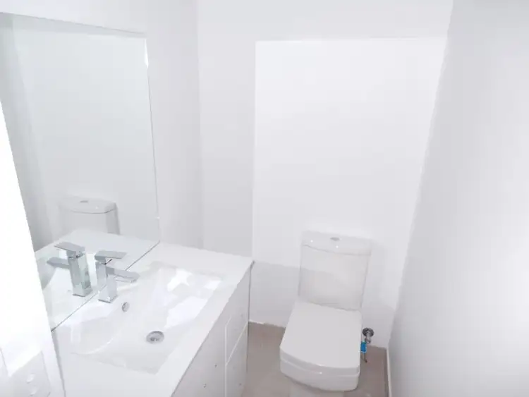 Seventh view of Homely townhouse listing, 2/32 Monteith Crescent, Endeavour Hills VIC 3802
