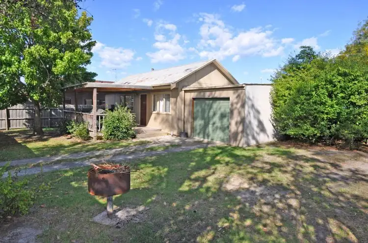 59 Sandy Mount Avenue, Inverloch VIC 3996