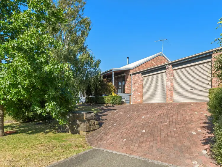 Second view of Homely house listing, 17 Indigofera Way, Langwarrin VIC 3910