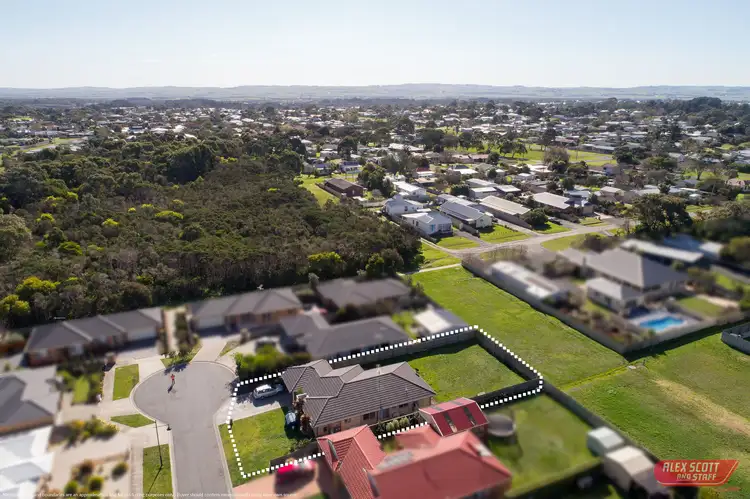 Second view of Homely house listing, 6 PILLAR COURT, Wonthaggi VIC 3995