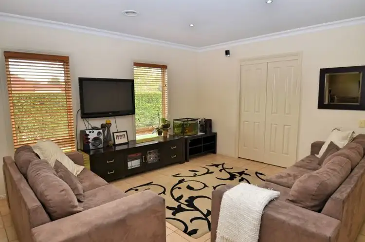 Fifth view of Homely house listing, 11 Hindmarsh Court, Kialla VIC 3631