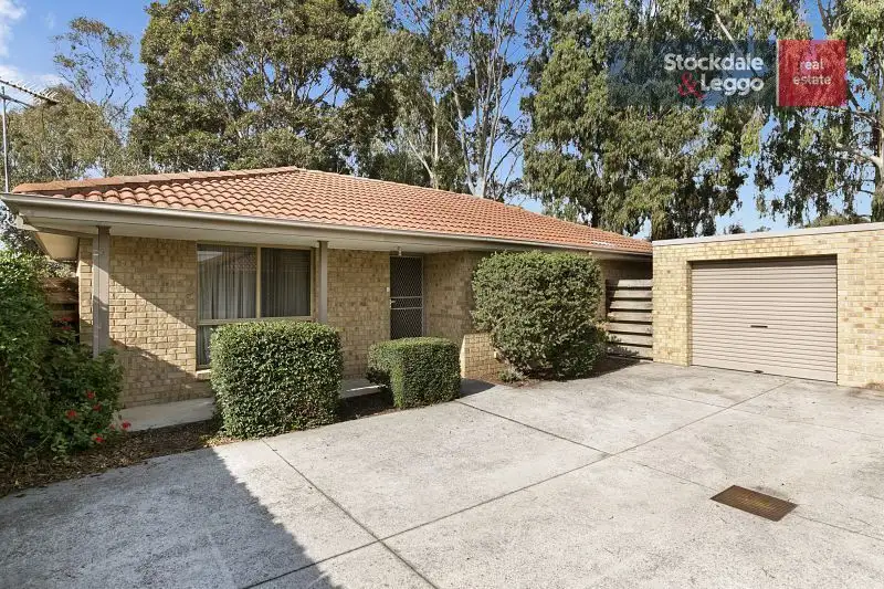 Main view of Homely unit listing, 2/104 Duff Street, Cranbourne VIC 3977