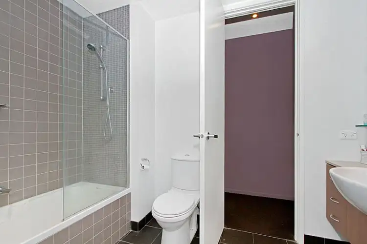 Sixth view of Homely apartment listing, 306/533-535 Mount Alexander Road, Moonee Ponds VIC 3039