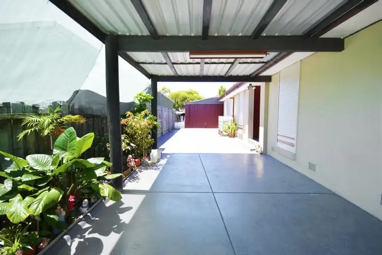 Second view of Homely house listing, 6 Camelot Drive, Albanvale VIC 3021