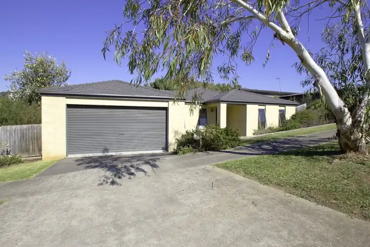 11 Silverback Place, Leongatha VIC 3953