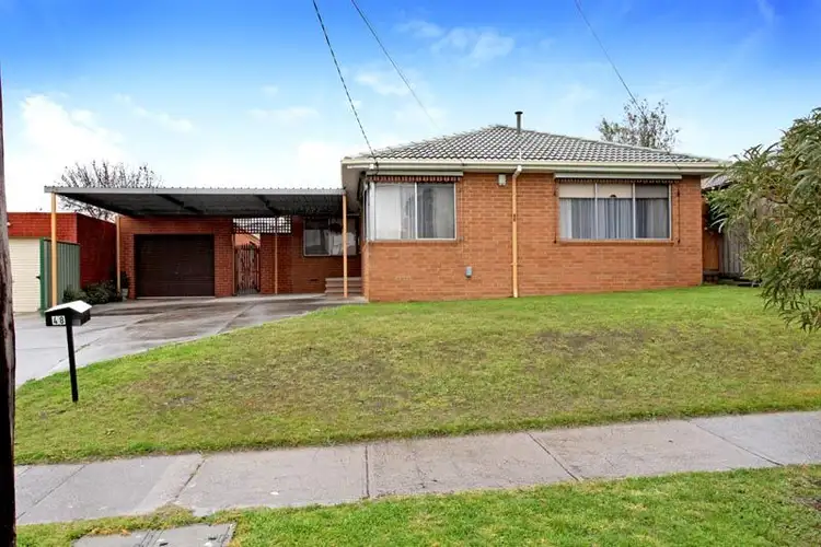 48 Wolverton Drive, Gladstone Park VIC 3043