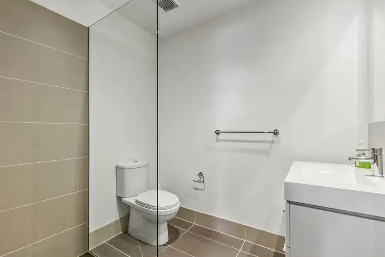 Sixth view of Homely apartment listing, 2/881 Doncaster Road, Doncaster East VIC 3109