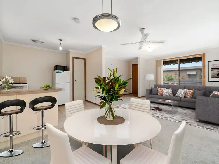 Main view of Homely unit listing, 2/22 Lloyd Street, Langwarrin VIC 3910