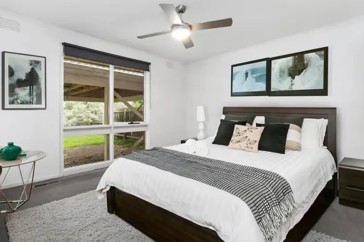 Fifth view of Homely house listing, 1/17 Athol Court, Langwarrin VIC 3910