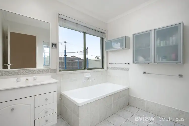 Fifth view of Homely house listing, 20 William Clarke Wynd, Narre Warren South VIC 3805