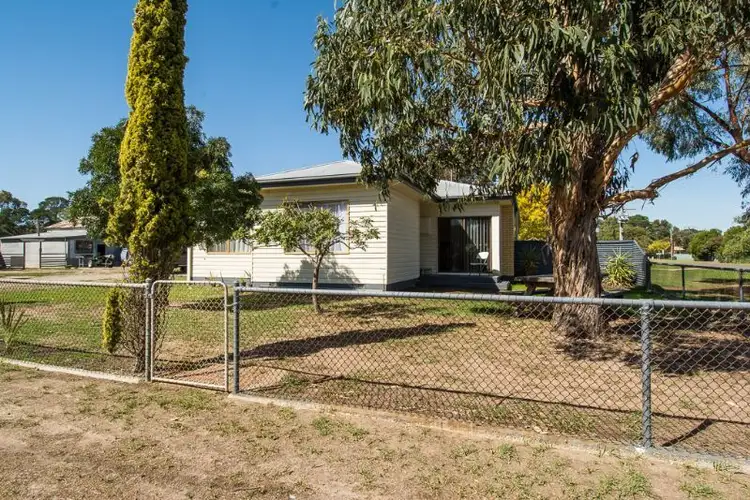 7 Gibb Street, Rokewood VIC 3330