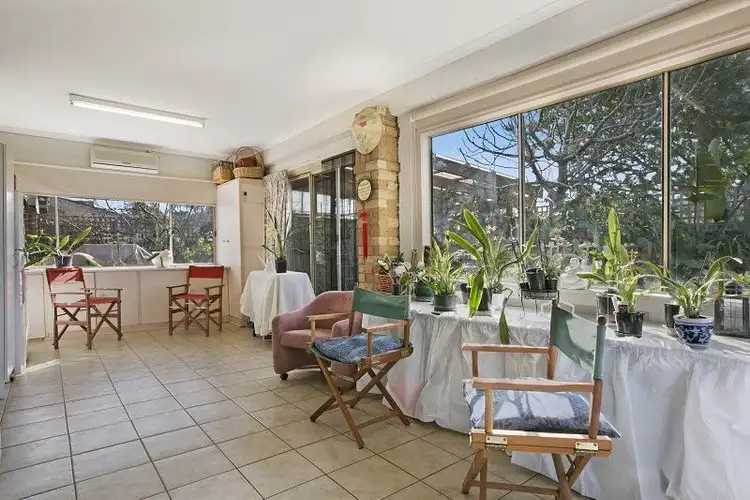 Seventh view of Homely house listing, 2 Elda Court, Cranbourne North VIC 3977