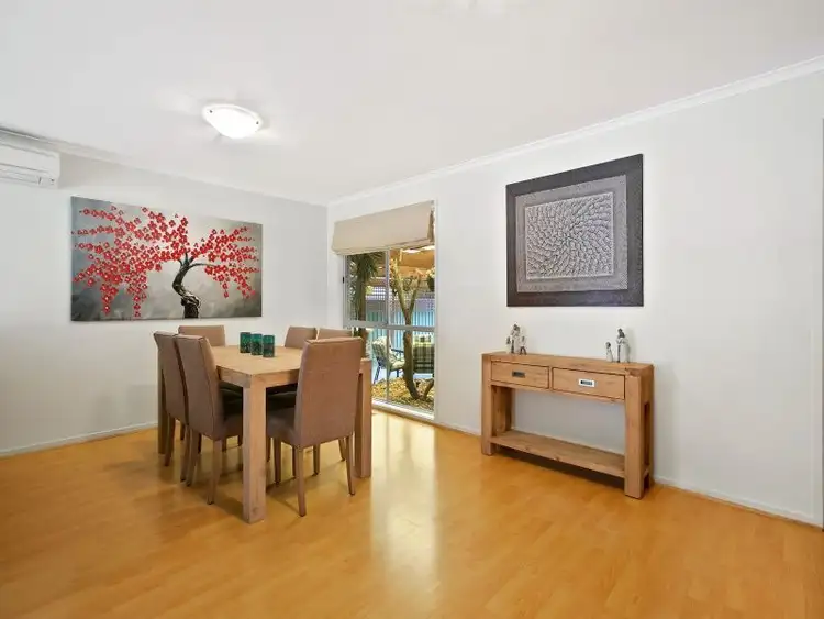 Fifth view of Homely house listing, 10 Spoonbill Crt, Carrum Downs VIC 3201