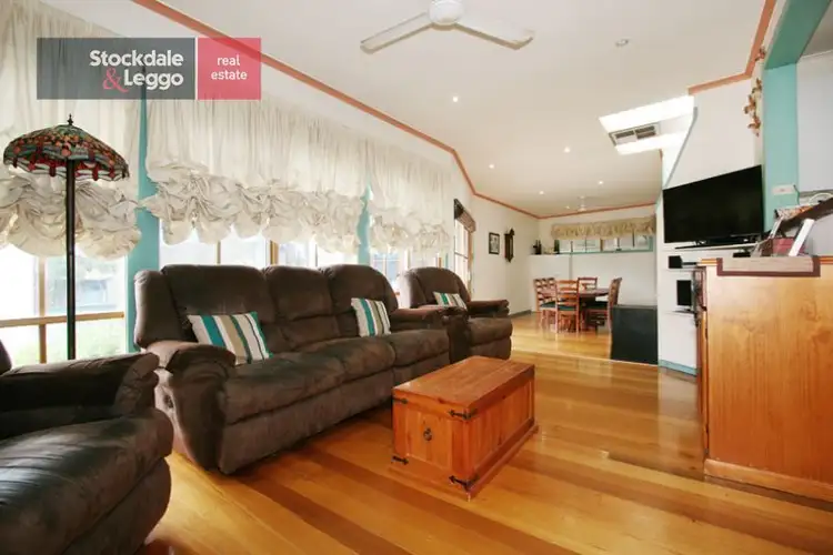 Fifth view of Homely house listing, 2 Julie Road, Croydon VIC 3136
