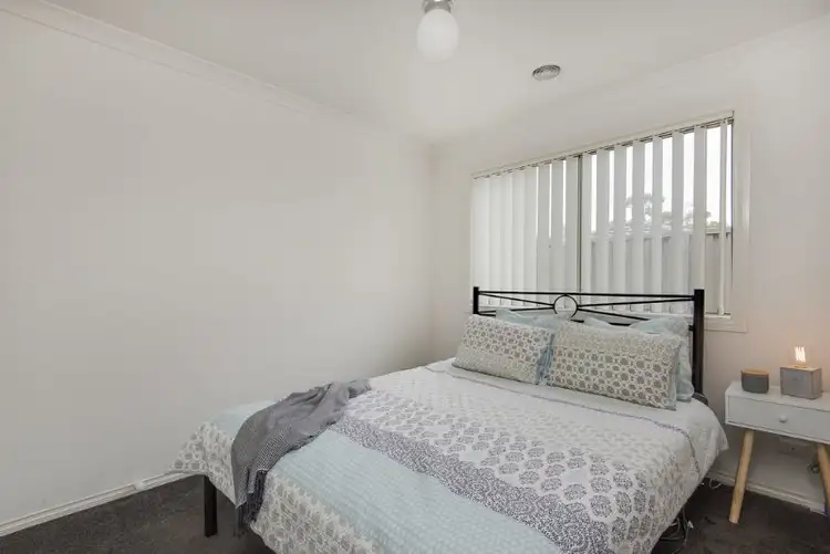 Sixth view of Homely unit listing, 4 Leeds Place, Langwarrin VIC 3910