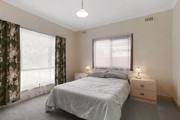 Fifth view of Homely house listing, 5 Fairleigh Street, Glenroy VIC 3046