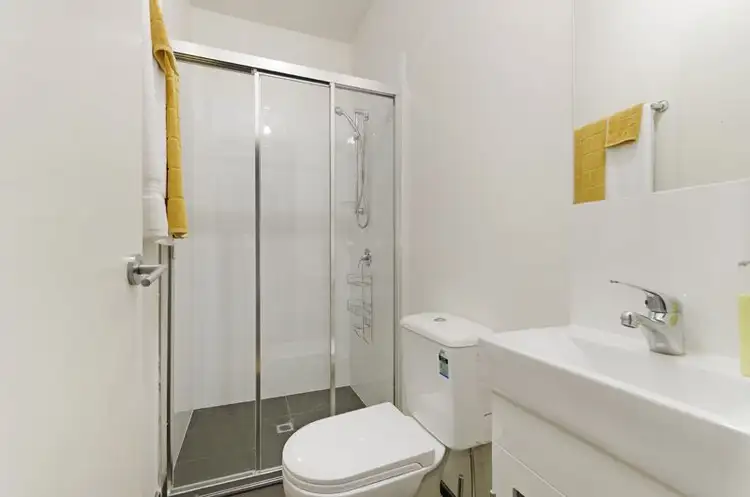 Sixth view of Homely townhouse listing, 2/19 Arndt Road, Pascoe Vale VIC 3044