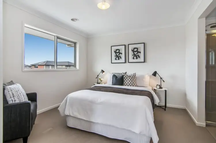 Fifth view of Homely house listing, 2 Dixon Grove, Cranbourne West VIC 3977