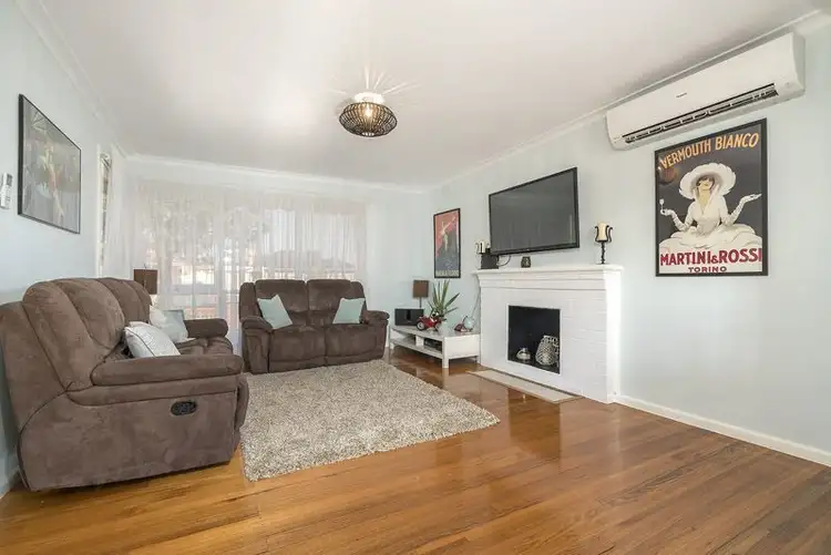 Fourth view of Homely house listing, 19 Gish Court, Hadfield VIC 3046