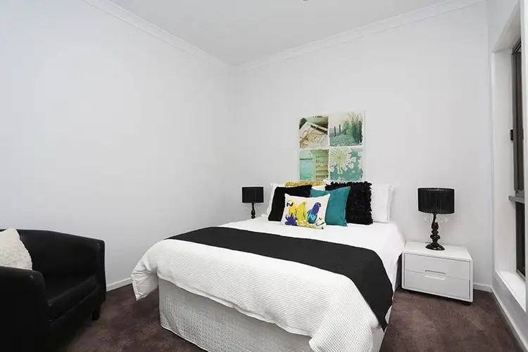Fourth view of Homely townhouse listing, 2/76 Hubert Avenue, Glenroy VIC 3046