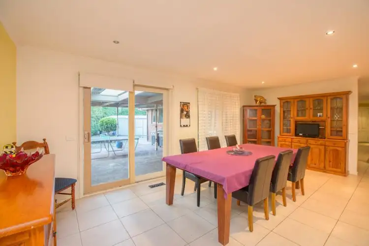 Third view of Homely house listing, 2 Maralee Court, Berwick VIC 3806