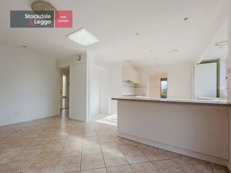 Fifth view of Homely house listing, 7 Warbler Close, Werribee VIC 3030