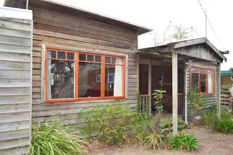 3 Albert Avenue, Venus Bay VIC 3956