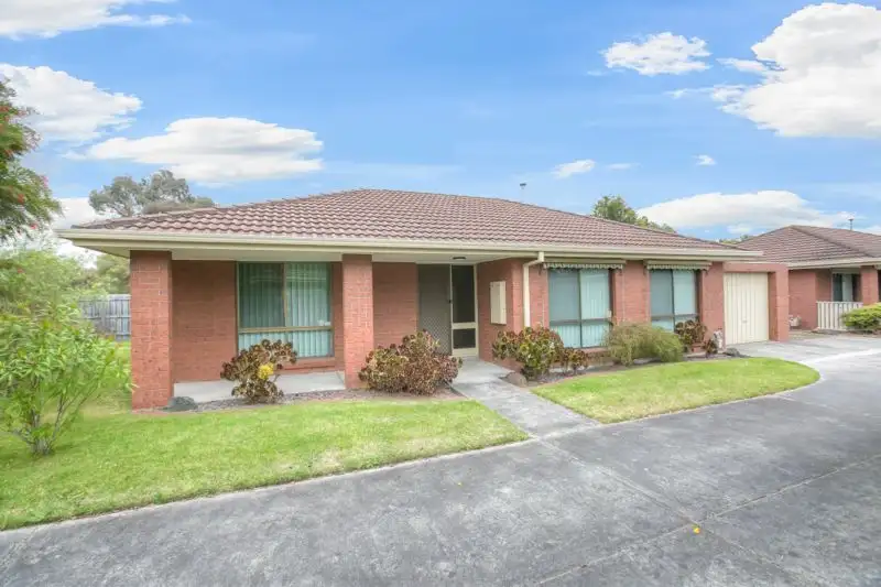 Main view of Homely unit listing, 1/11 Tucker Street, Cranbourne VIC 3977