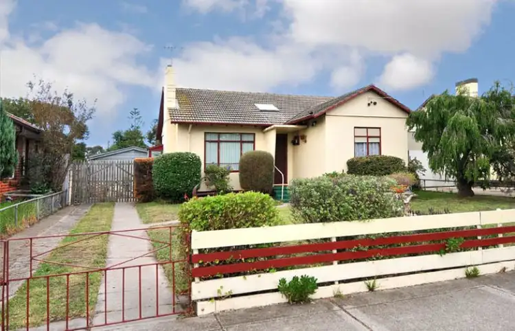 Main view of Homely house listing, 15 Freda Street, Broadmeadows VIC 3047