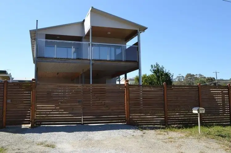 3 LOTER AVENUE, Pioneer Bay VIC 3984