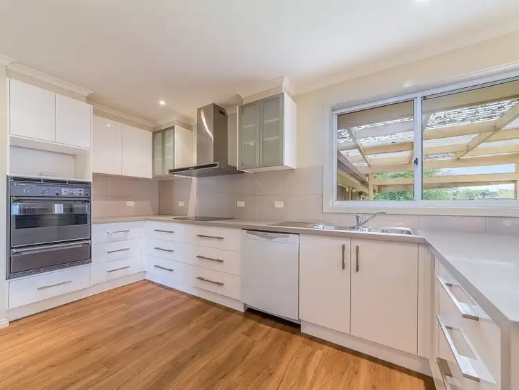 Fifth view of Homely house listing, 25 Somerset Drive, Warragul VIC 3820